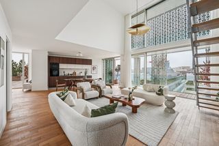  Appartement � vendre 5 pi�ces 165 m�