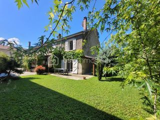  Propri�t�/ch�teau � vendre 8 pi�ces 202 m�