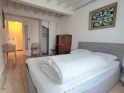   CHARENTON LE PONT LOCATION 2 PIECES MEUBLE 45 M� Appartement - 2 pi�ce(s) - 45 m�