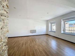  Immeuble � vendre 7 pi�ces 127 m�