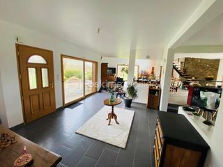  Propri�t�/ch�teau � vendre 6 pi�ces 220 m�