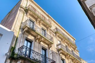  Appartement � vendre 6 pi�ces 132 m�