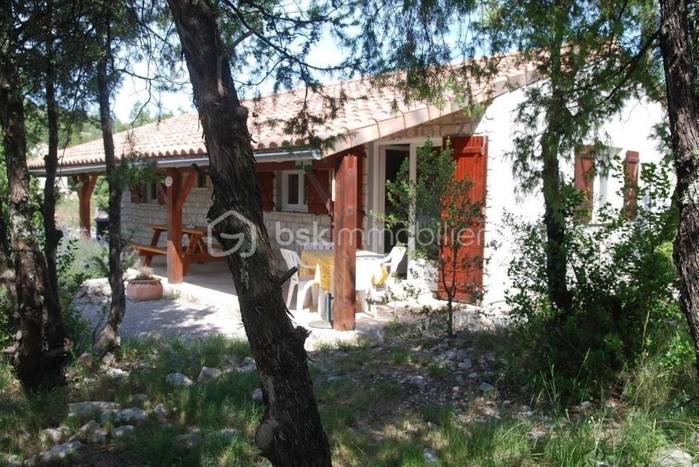 � vendre  Maison Labeaume (07120)