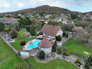  Maison � vendre 7 pi�ces 195 m�