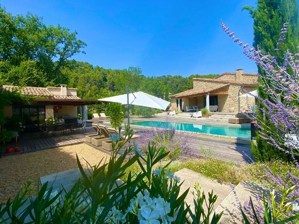 � vendre  Propri�t�/ch�teau M�nerbes (84560)