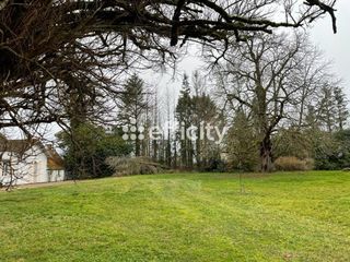  Maison � vendre 12 pi�ces 306 m�