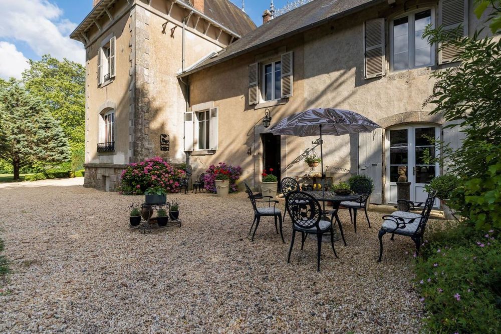 � vendre  Propri�t�/ch�teau Bussi�re-Galant (87230)