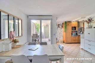  Duplex/triplex � vendre 4 pi�ces 80 m�