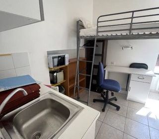  Appartement � louer 1 pi�ce 11 m�