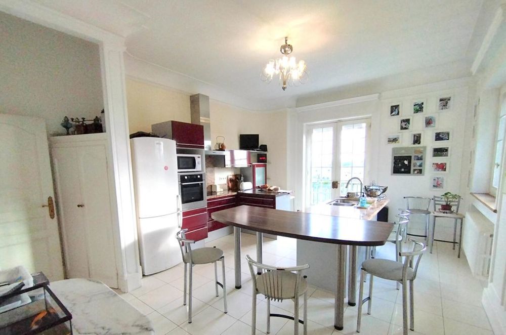 � vendre  Propri�t�/ch�teau Poitiers (86000)