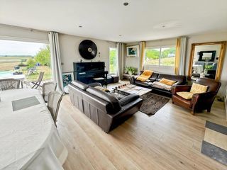  Maison � vendre 8 pi�ces 200 m�