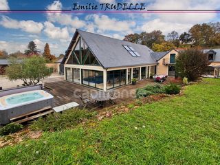  Propri�t�/ch�teau � vendre 11 pi�ces 324 m�