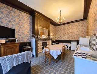  Propri�t�/ch�teau � vendre 8 pi�ces 268 m�