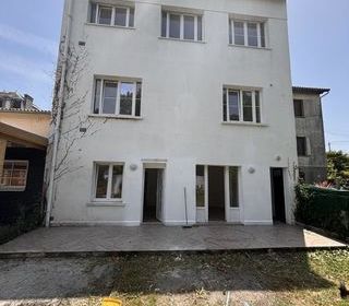  Maison � vendre 15 + pi�ces 300 m�