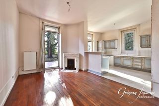  Maison � vendre 8 pi�ces 200 m�