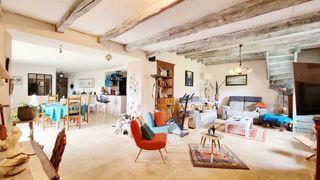  Propri�t�/ch�teau � vendre 15 + pi�ces 330 m�