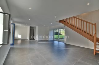  Maison � vendre 14 pi�ces 334 m�