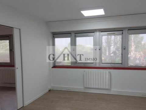 BUREAUX 232 M&sup2; A LOUER A MEAUX : 3170 77100 Meaux