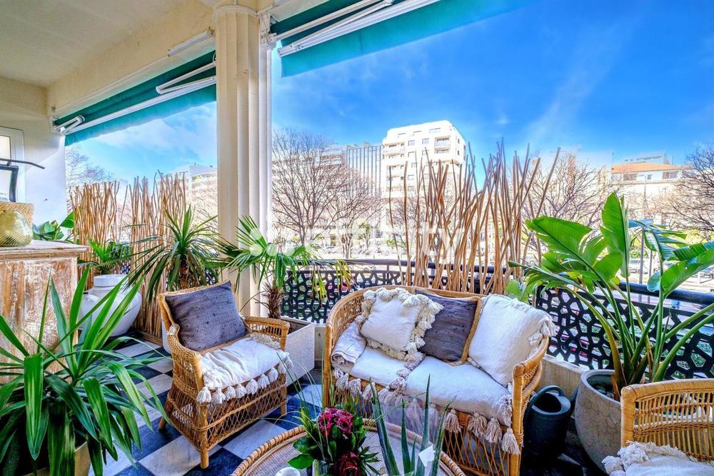 � vendre  Appartement Marseille 8