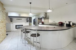  Maison � vendre 8 pi�ces 324 m�