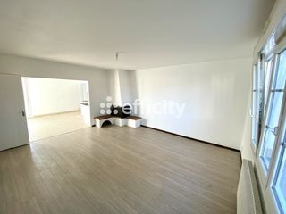  Maison � vendre 8 pi�ces 232 m�