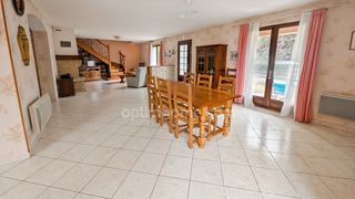  Maison � vendre 6 pi�ces 234 m�