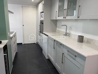  Appartement � vendre 3 pi�ces 80 m�