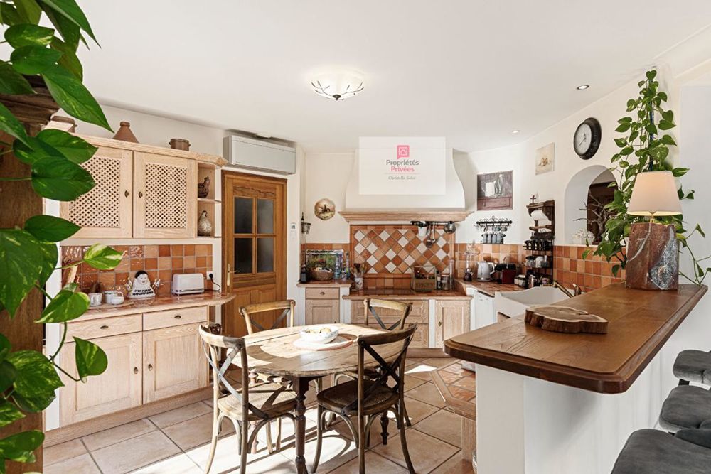 � vendre  Maison Fayence (83440)