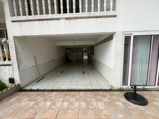  Maison � vendre 8 pi�ces 199 m�