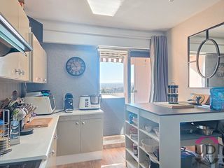  Appartement � vendre 5 pi�ces 100 m�