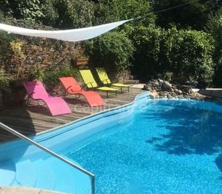  Propri�t�/ch�teau � vendre 13 pi�ces 390 m�