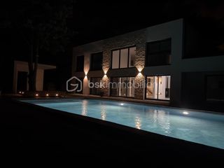  Maison � vendre 7 pi�ces 293 m�