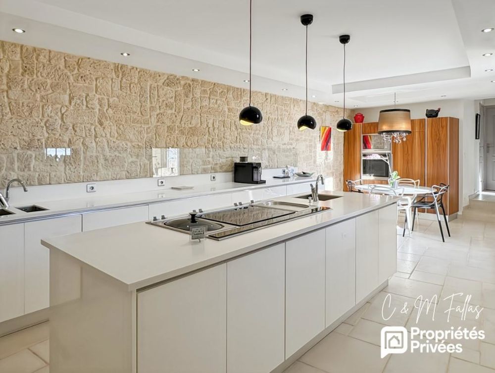 � vendre  Propri�t�/ch�teau Visan (84820)