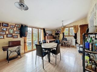  Villa � vendre 8 pi�ces 160 m�