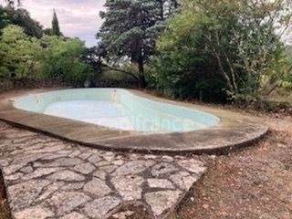  Maison � vendre 11 pi�ces 500 m�