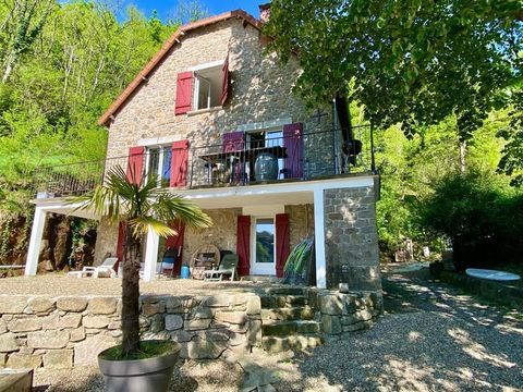  Occasion Rare � Vues Exceptionnelles et Ponton privatif sur le lac - Crozant (23160) Maison - 7 pi�ce(s) - 150 m�
