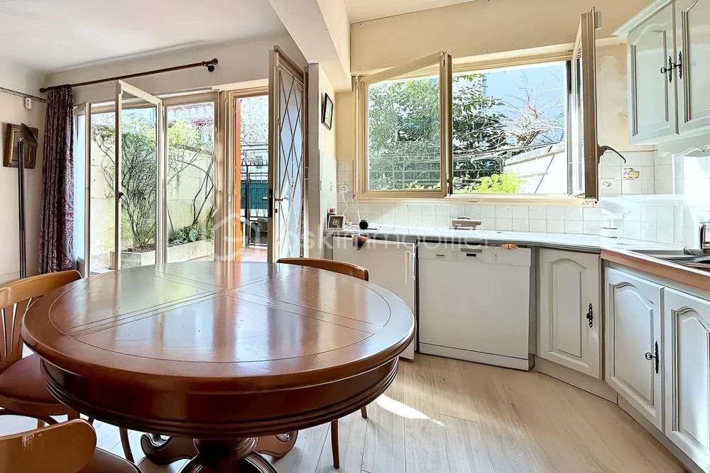 � vendre  Villa Paris 19