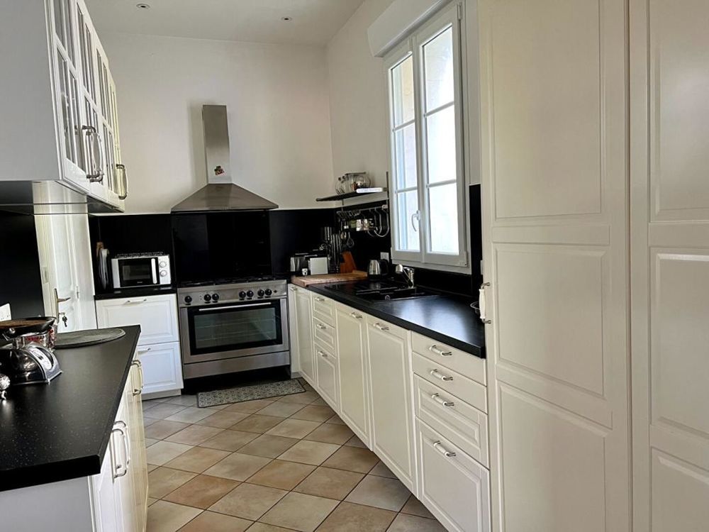 � vendre  Propri�t�/ch�teau Vend�me (41100)