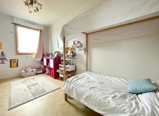  Appartement � vendre 4 pi�ces 83 m�