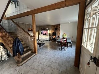  Immeuble � vendre 11 pi�ces 300 m�