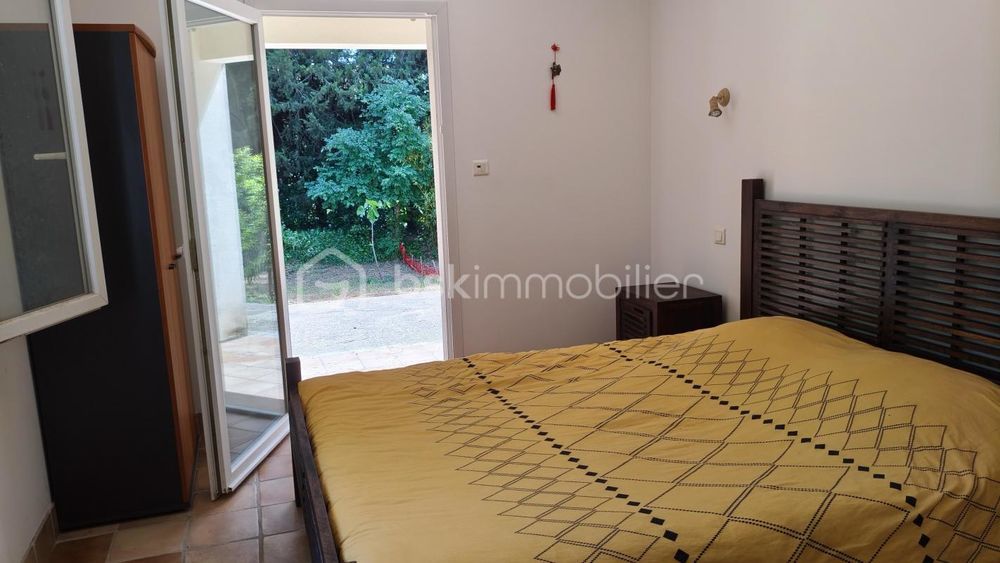 � vendre  Propri�t�/ch�teau Solli�s-Pont (83210)