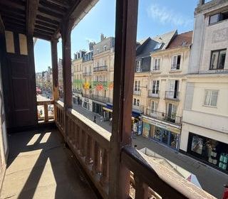  Appartement � vendre 7 pi�ces 161 m�