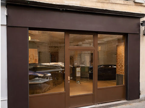 Boutique &agrave; louer en bail pr&eacute;caire 3 ans - Mairie du 15e 3266 75015 Paris