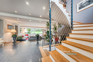  Maison � vendre 8 pi�ces 439 m�