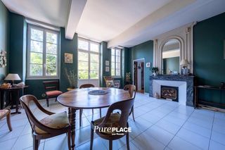  Maison � vendre 9 pi�ces 292 m�