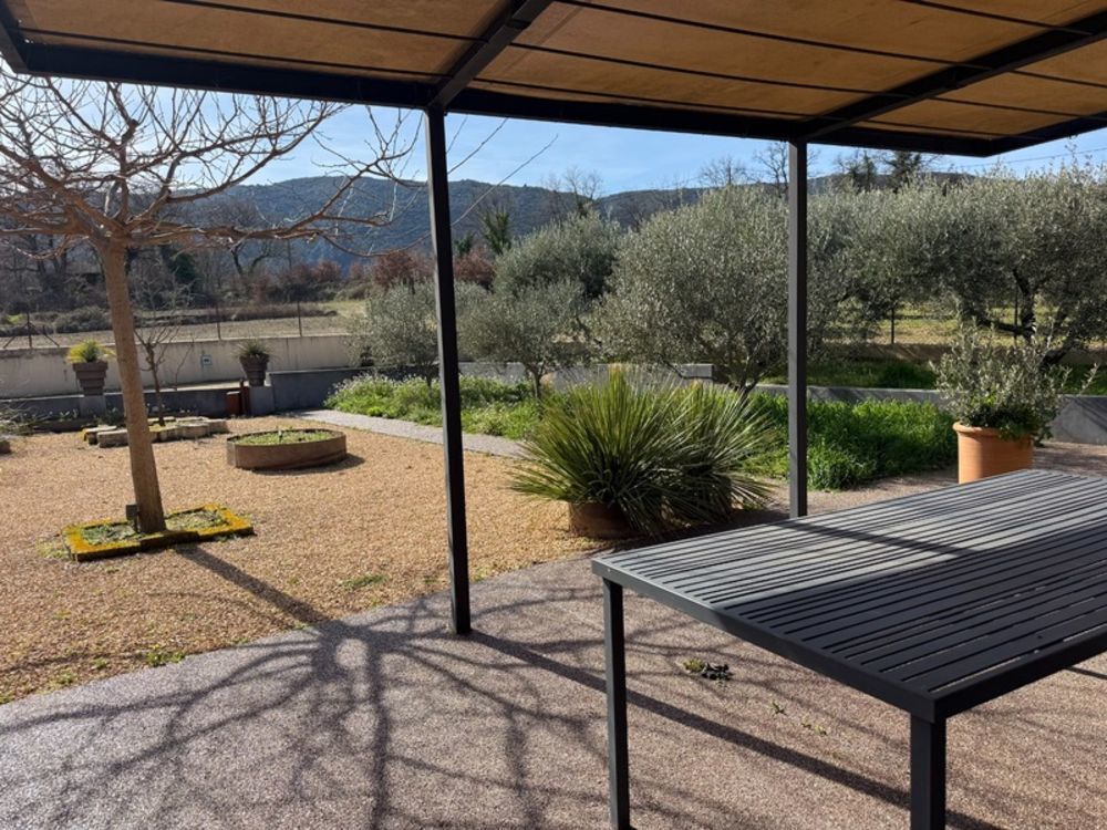 � vendre  Maison Opp�de (84580)