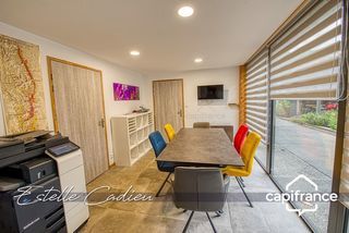  Immeuble � vendre 11 pi�ces 305 m�