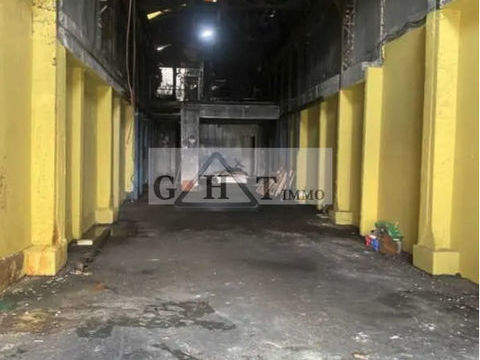 ENTREPOT &Agrave; VENDRE 200M2 MONTREUIL 550000 93100 Montreuil