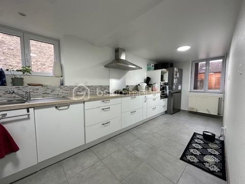   Maison 104 m� Maison - 3 pi�ce(s) - 104 m�