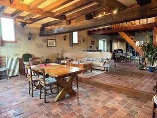  Maison � vendre 6 pi�ces 205 m�